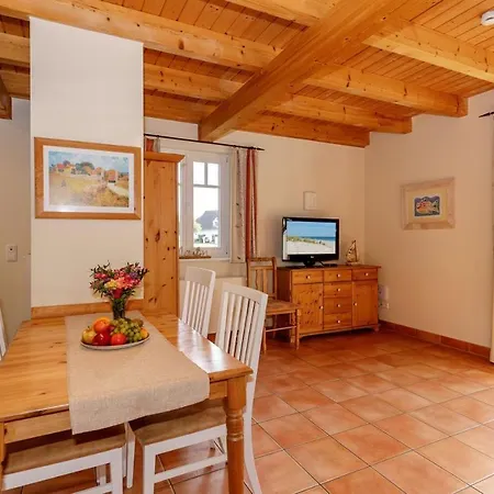 Seepferdchen, 15a, Haus Zingst 15a Holiday home