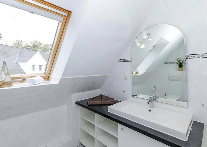 Seepferdchen, 15a, Haus Zingst 15a * Ostseebad Nienhagen